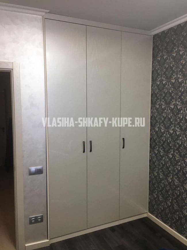 Распашные шкафы Власиха